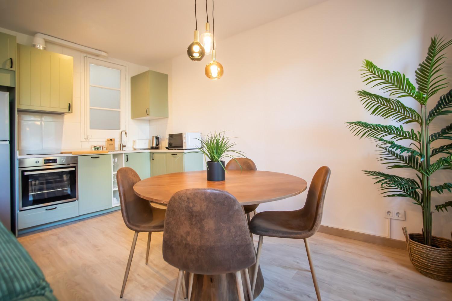 12Crc1038 - Big & Cozy 2Bed Apartment In The City Барселона Экстерьер фото